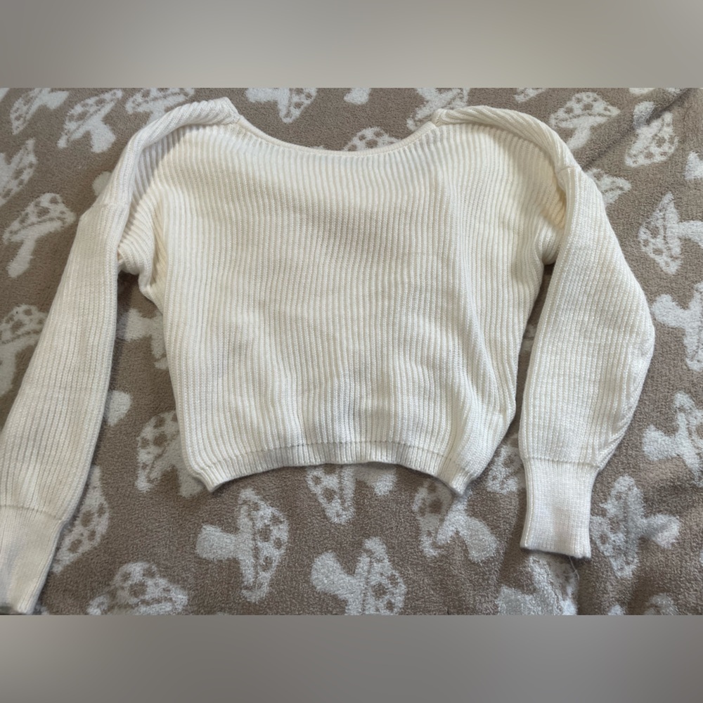 Sweater with crossover back